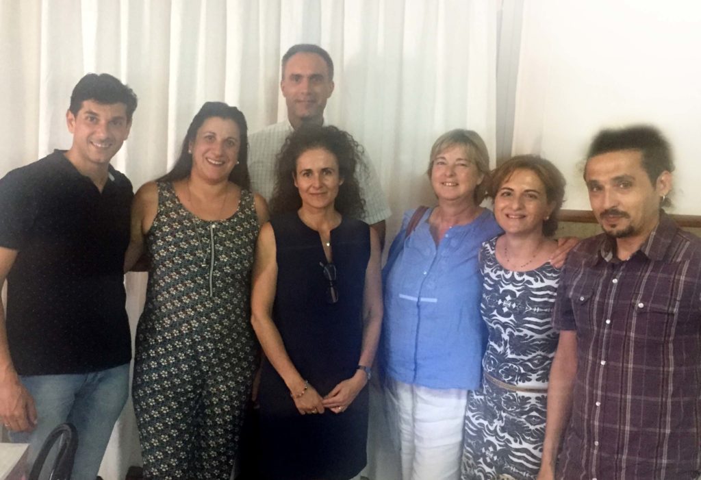 Foto de grupo de la Constitución de Fundación Uner